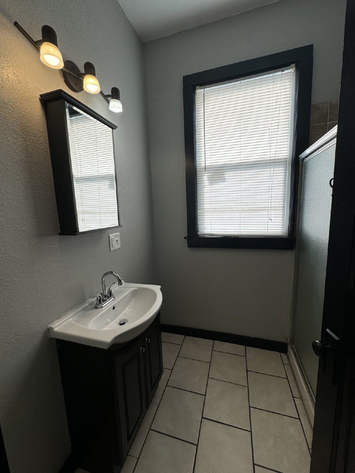 15 1/2 N 14th - 1 property image