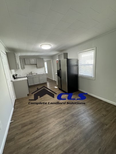 1404 S 11th - 1 property image