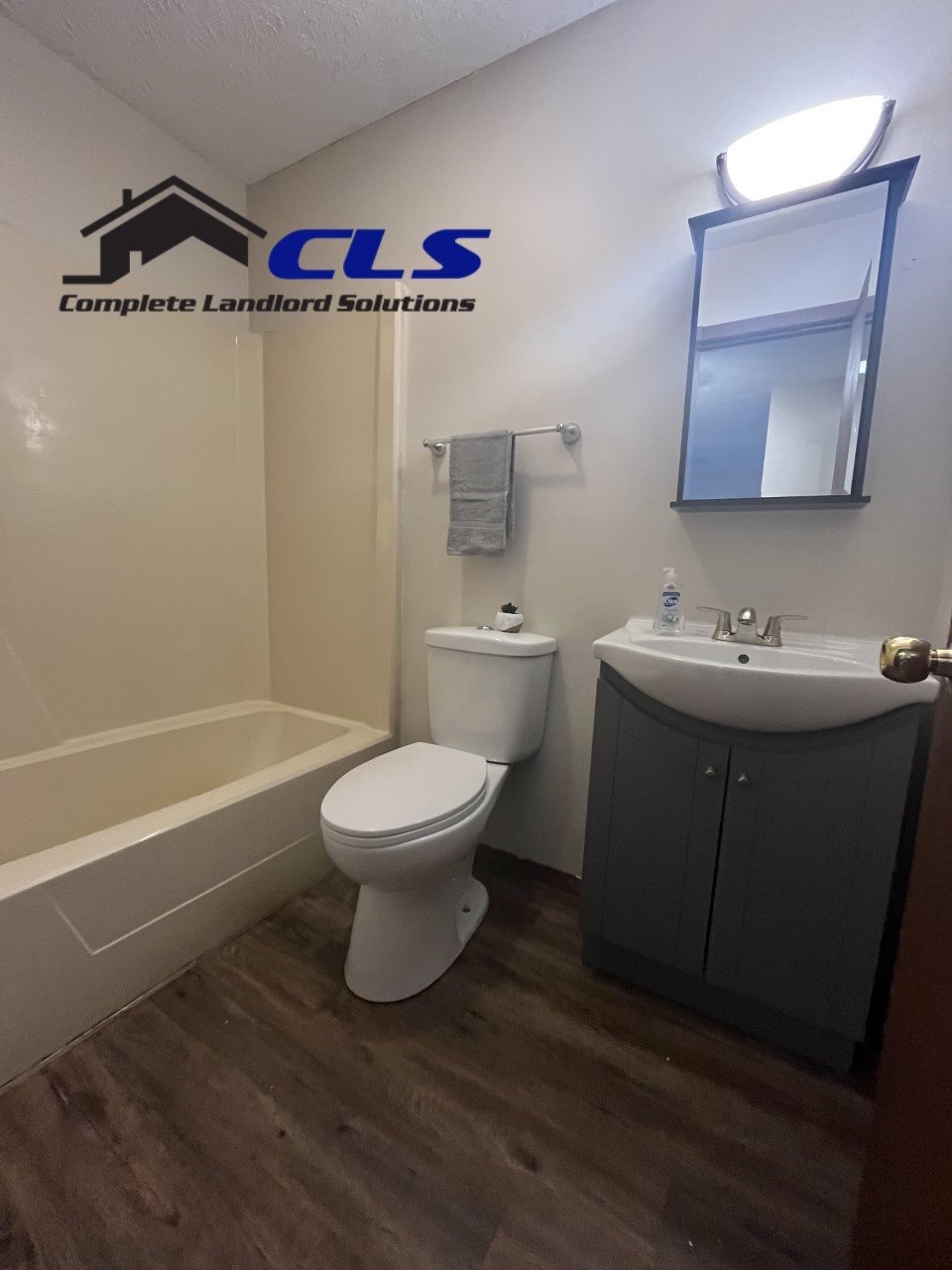 Winston Terrace Apartments LLC - 4258 South Kian Street property image