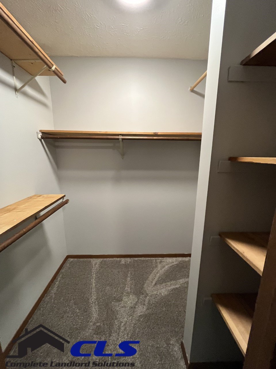 Winston Terrace Apartments LLC - 4295 South Kian Street W/G property image