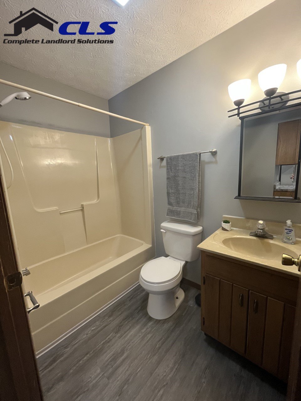 Winston Terrace Apartments LLC - 4295 South Kian Street W/G property image