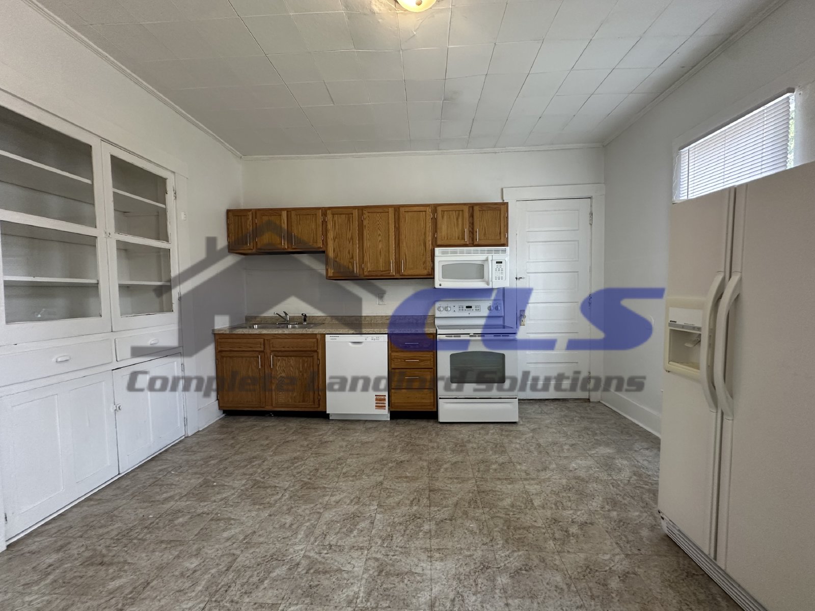 1453 Walnut St - 1 property image