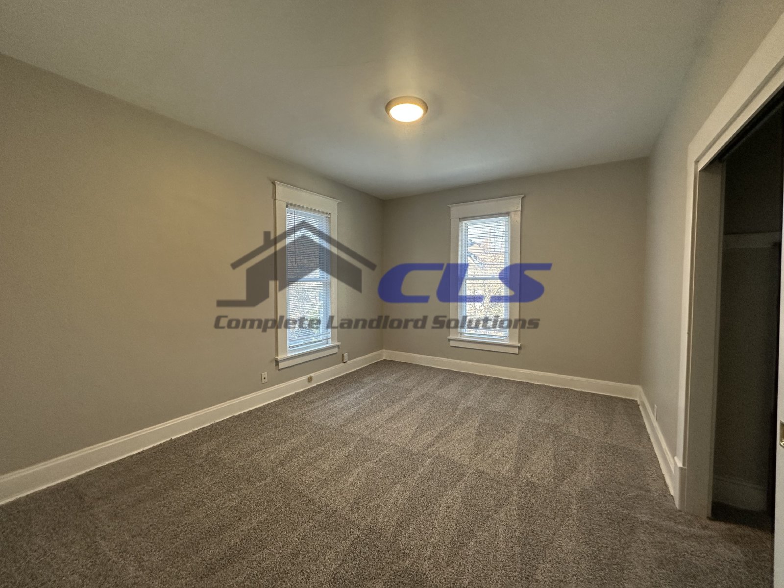 2206 N 11th - 1 property image