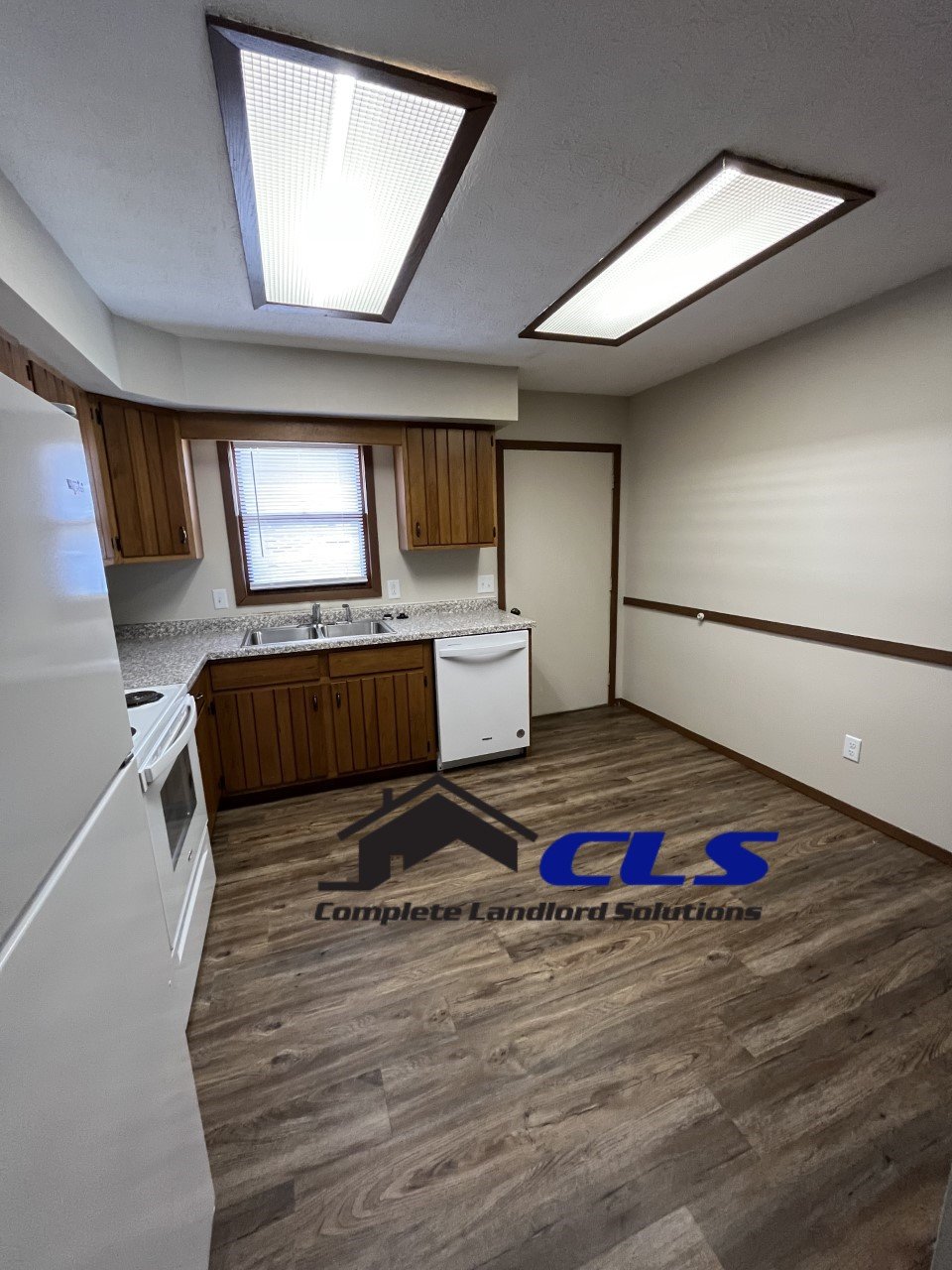 Winston Terrace Apartments LLC - 4255 South Avery Street property image