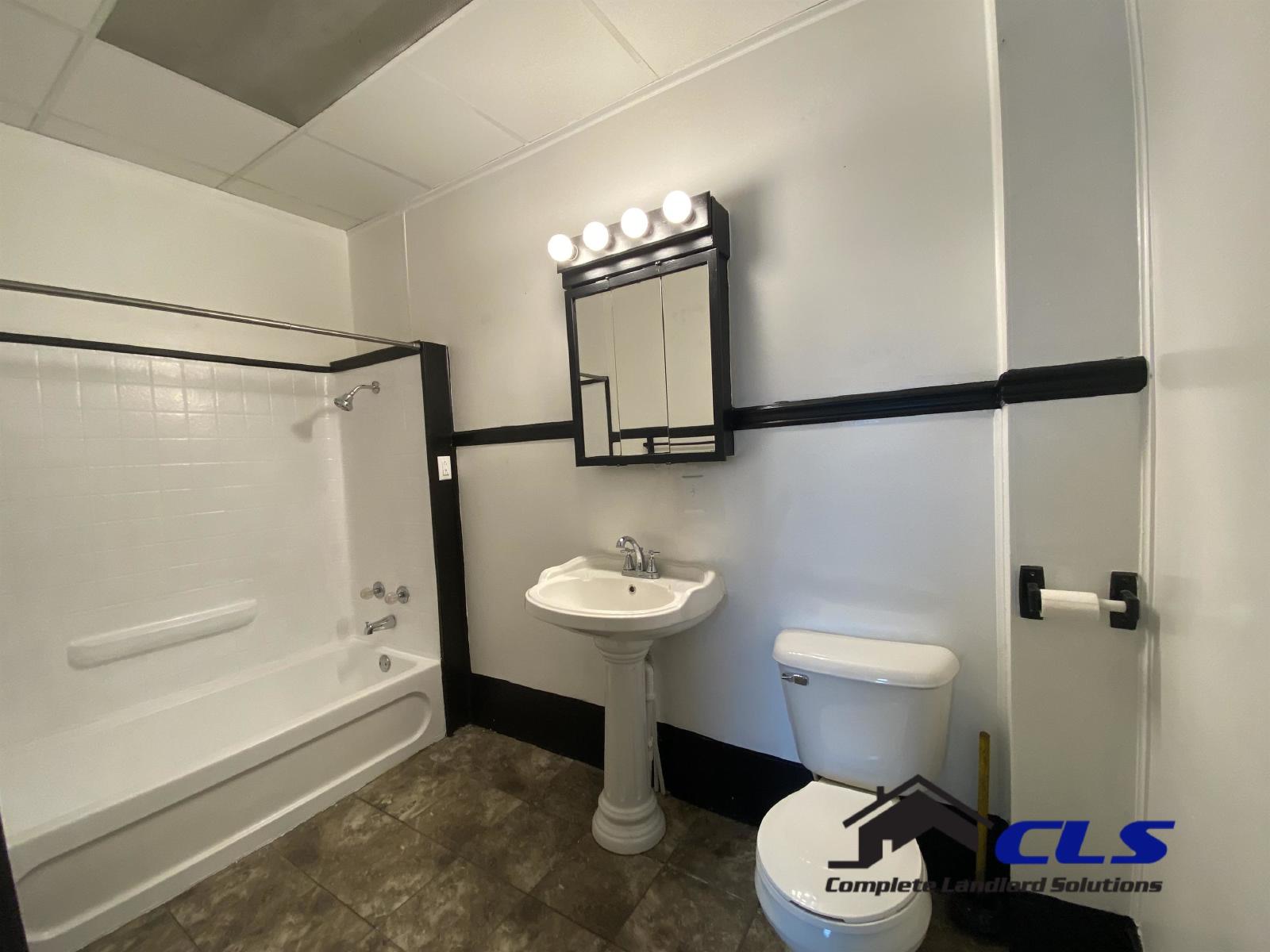 2400 North 10th Street - 3 property image