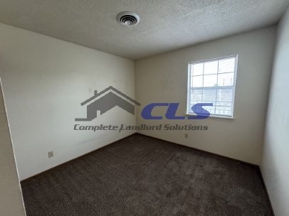 820 Poplar Street - 9 property image