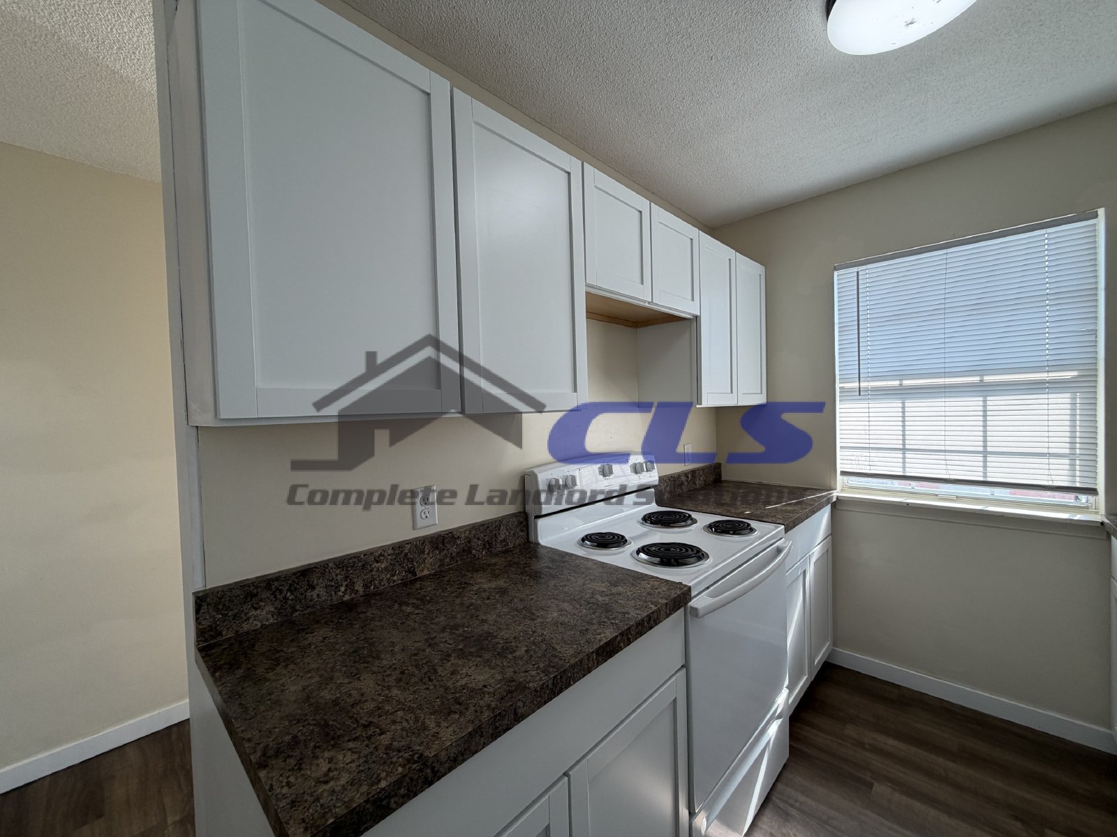 820 Poplar Street - 1 property image