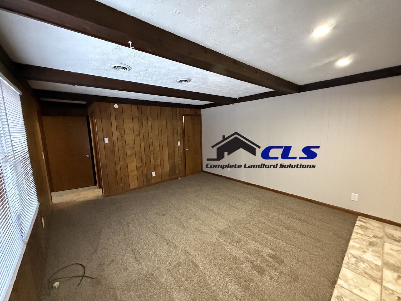 Winston Terrace Apartments LLC - 1777 E Southern Manor Dr W/G property image