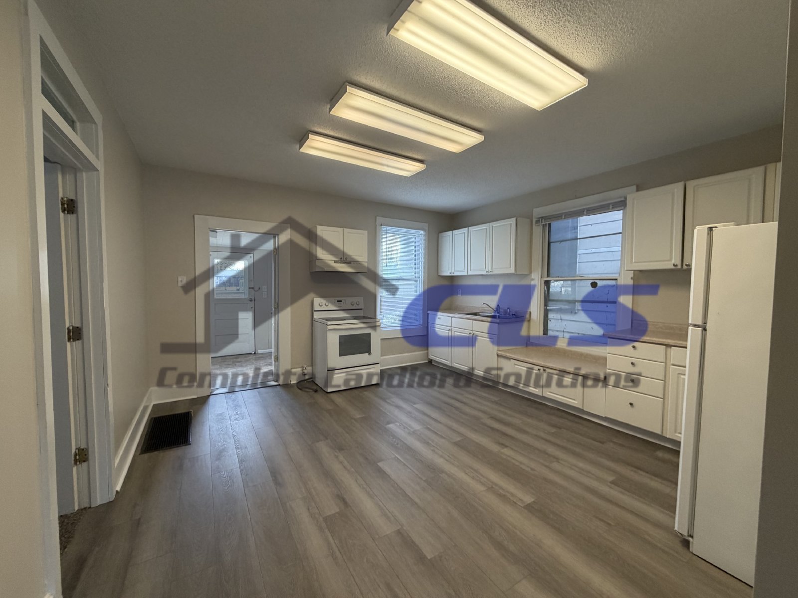 1106 South 11th 1/2 Street - 1 property image