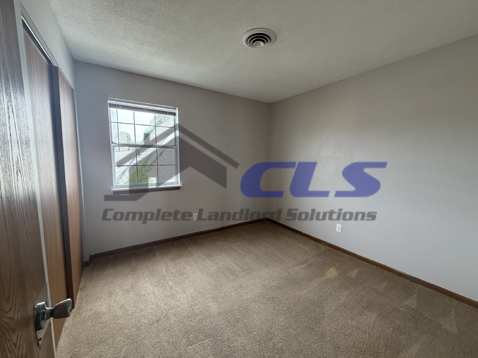 820 Poplar Street - 2 property image