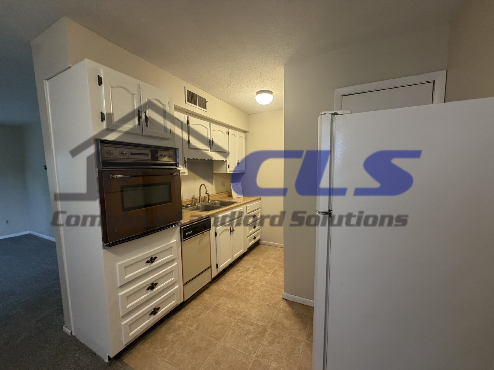 626 East Curry Drive - A property image